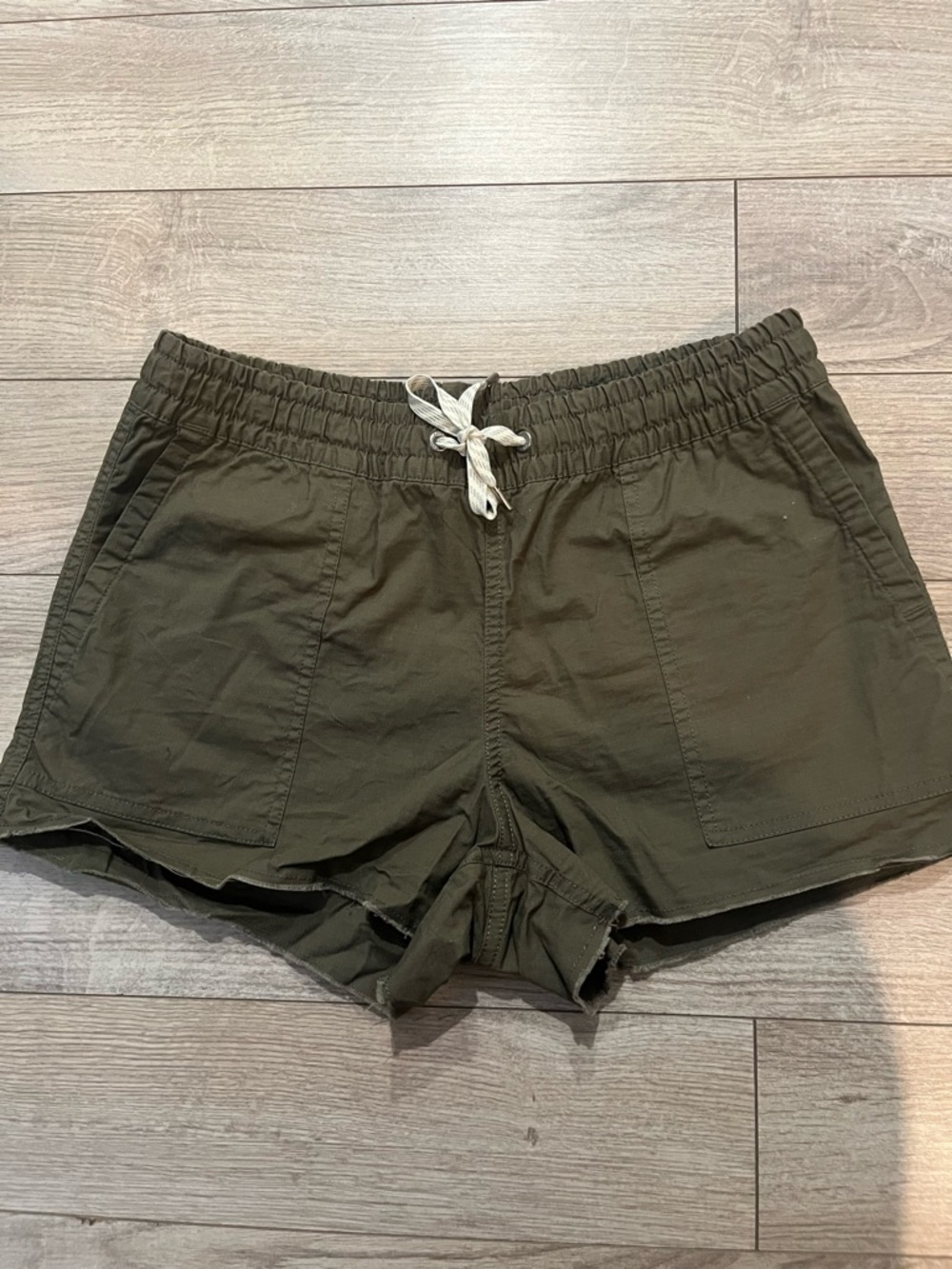 Vuori Olive Utility Drawstring Athletic Shorts